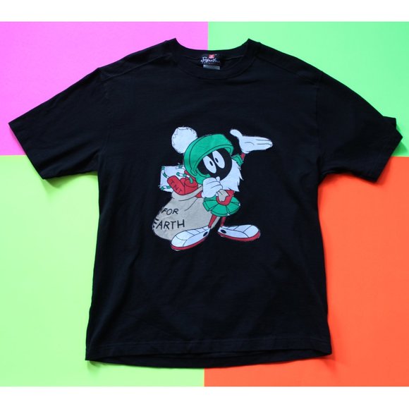 Hanes Other - Looney Tunes Marvin The Martian XMAS T-Shirt